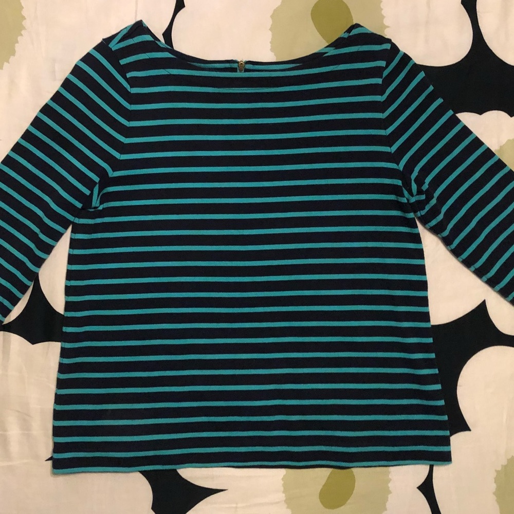 Loft size MP 3/4 sleeve cotton back zip top